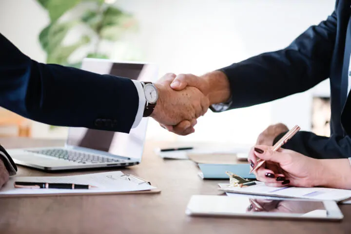 finance-roles-mortgage-advisor