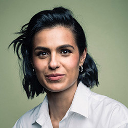 Entrepreneur, Consultant, and AI Expert Andra Vaduva