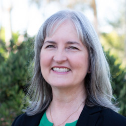 Bookkeeping and Payroll Expert, Author, Speaker Candy Messer