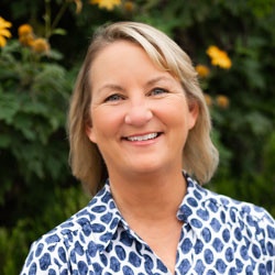 Professional Speaker and Founder, Croyle Consulting Linda Croyle