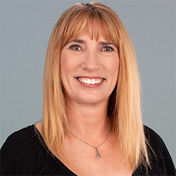 Graphic Design Instructor and Instructional Designer Robin Lindblom